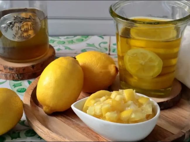 Citrons confits à l'huile d'olive fait maison, à la marocaine