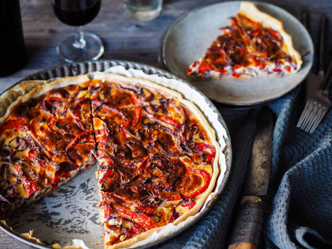 Quiche aux poivrons et oignons rouges