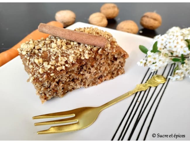 Gâteau vegan aux noix et carottes