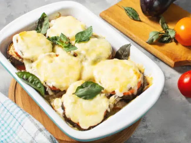 Gratin léger d'aubergines à la mozzarella : facile et sans crème fraîche