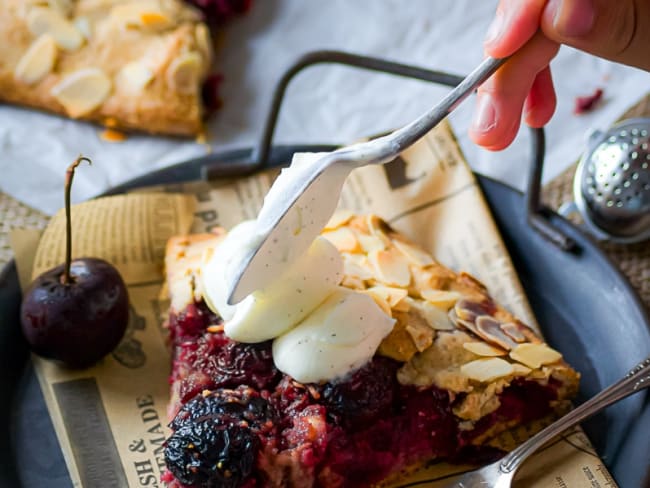 Tarte aux cerises rustique