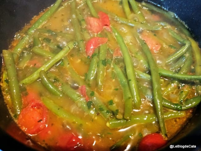 Haricots verts aux tomates cerises