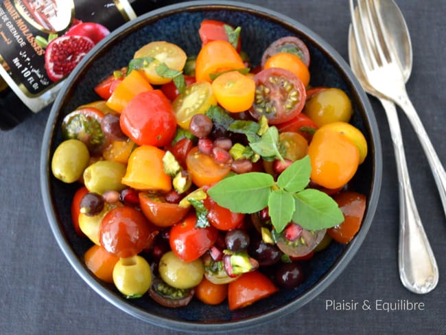 Salade de tomates cerises à la mélasse de grenade