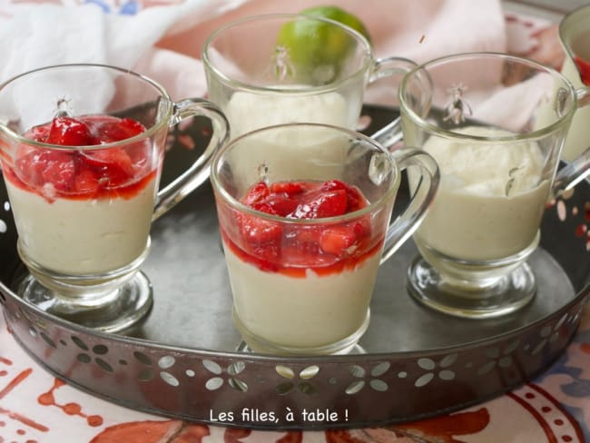 Mousse de brocciu au citron vert et fraises