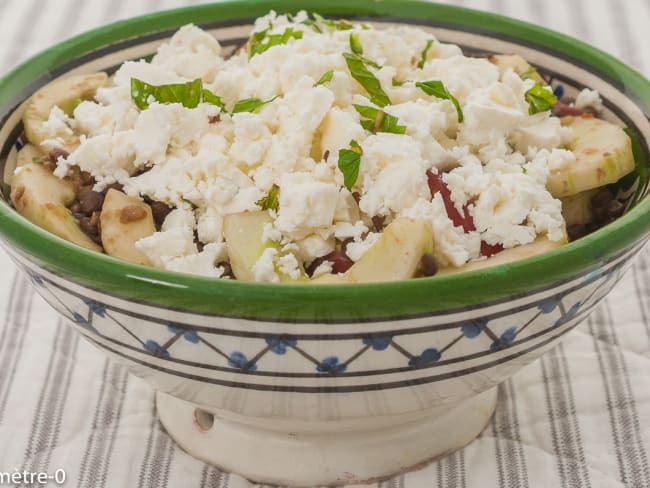 Salade de lentilles estivale, concombre, tomate, feta