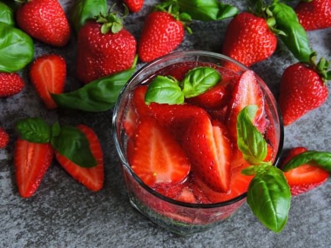 Verrine originale Fraise Basilic