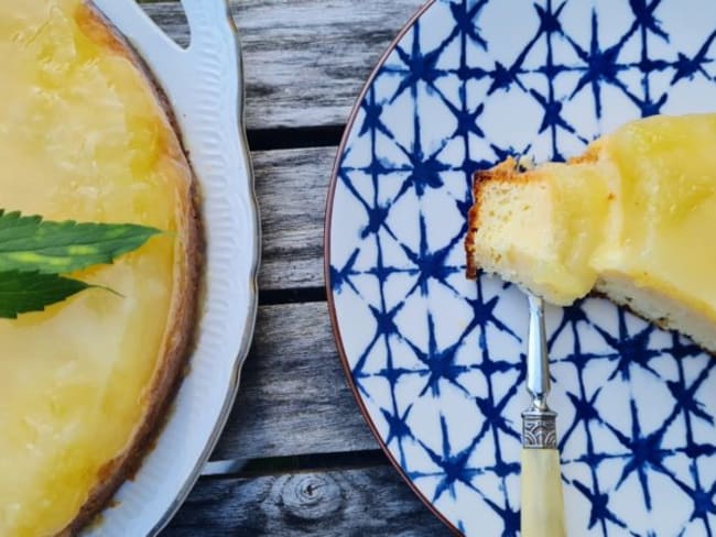 Gâteau renversé à la gelée de melon vert