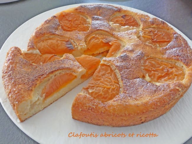 Clafoutis abricots, ricotta et poudre d'amande