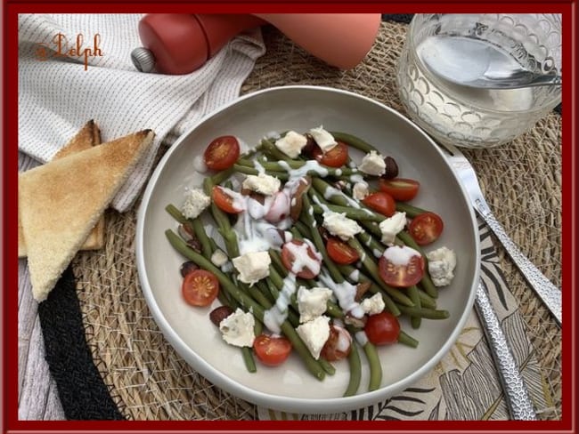 Salade de haricots verts et tomates au gorgonzola