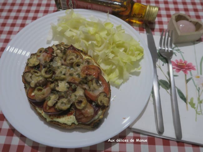 Bruschetta à la brousse et champignons façon pizza