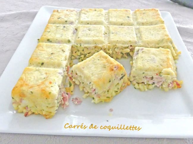 Carrés de coquillettes au jambon