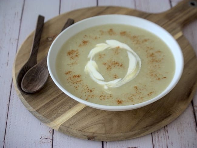 Velouté crémeux aux pieds de Brocoli