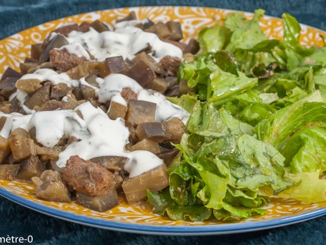 Curry d’aubergines au lait de coco et aux merguez