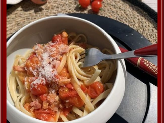 Linguine aux tomates cerises et allumettes de lardons