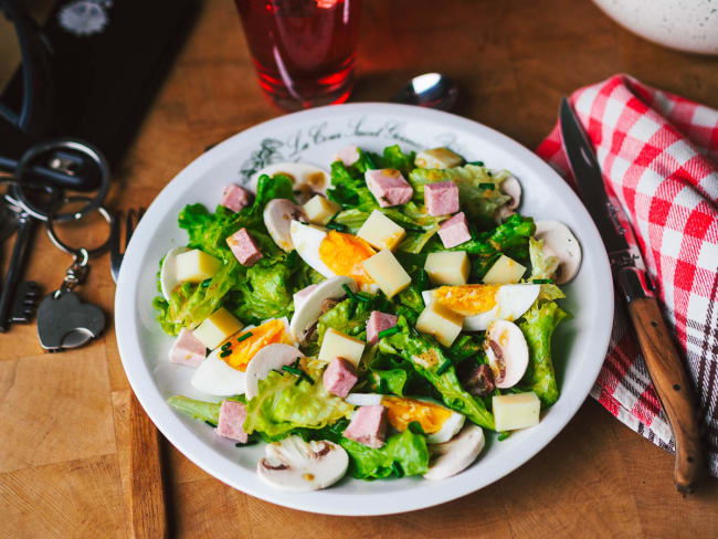 Salade parisienne comme au restaurant