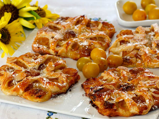 Tartelettes amandines de fin d'été aux mirabelles