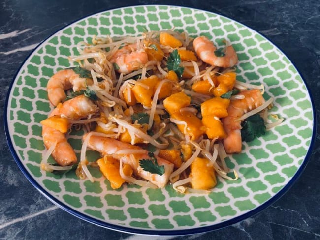 Salade thaï de crevette à la mangue et gingembre