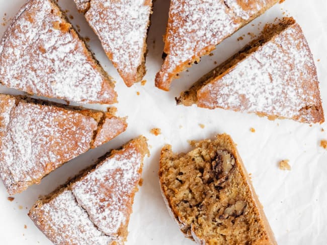 Gâteau Aux Noix Et Aux épices Vegan