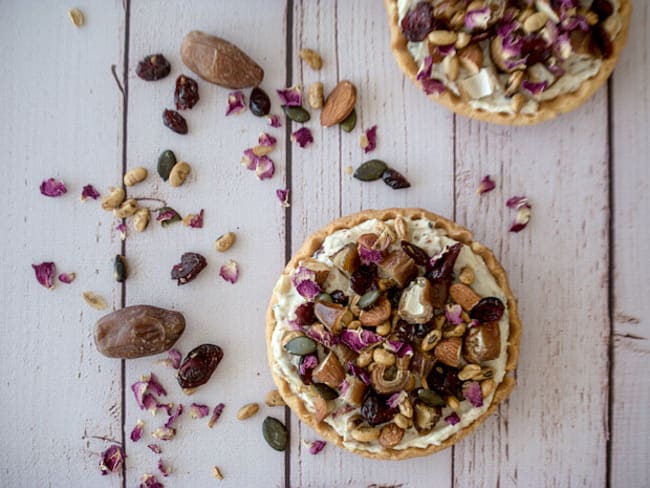 Tartelette aux éclats de fruits secs