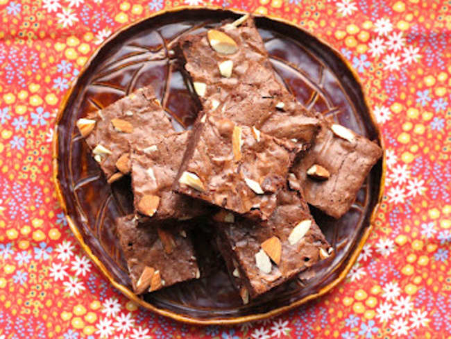 Brownies économiques au cacao en poudre