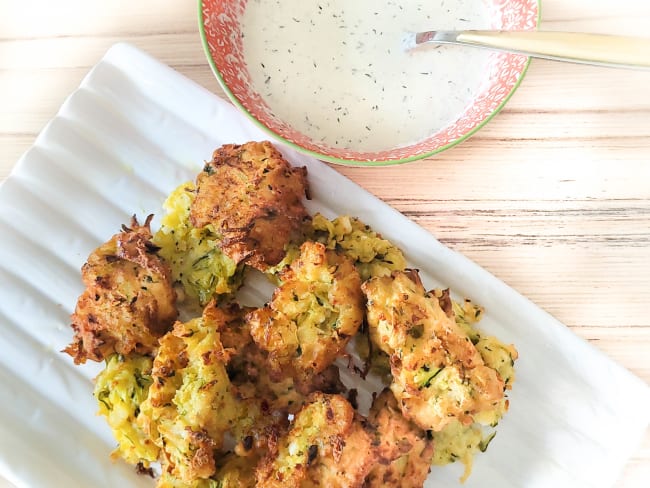 Croquettes de courgettes et sauce Tzatziki, sans gluten ni lactose, avec ou sans œuf