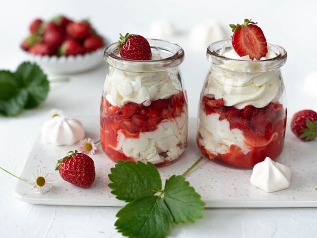 Dessert eton mess à la fraise