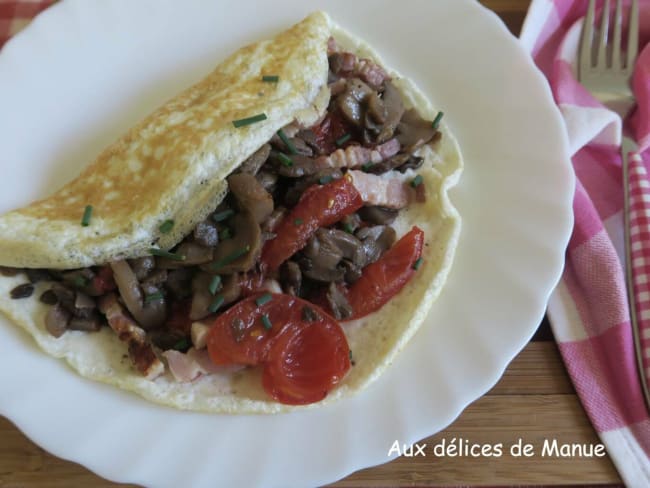 Omelette blanche aux tomates, champignons, lardons... sans jaune d'oeuf !