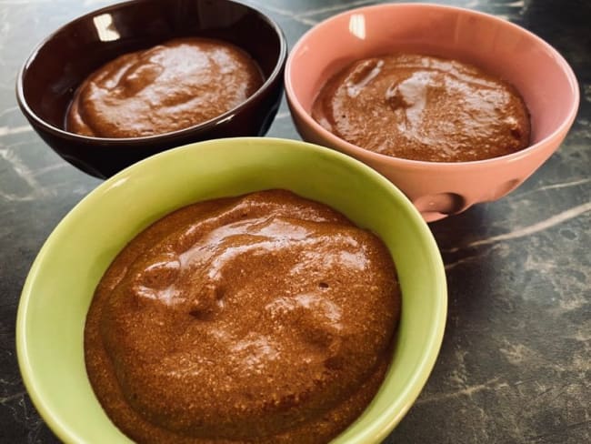 Mousse au chocolat sans sucre et sans jaunes d'oeufs