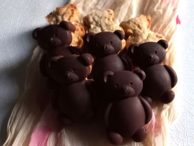 Oursons Cookies coque chocolat noir