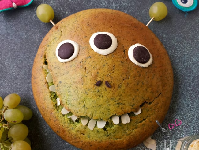 Gâteau monstre rigolo pour halloween