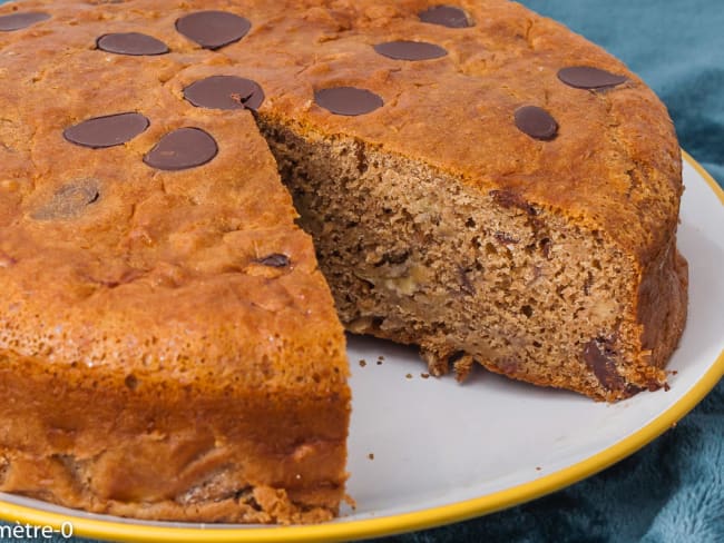 Cake aux bananes, chocolat noir et cannelle (gâteau du matin)