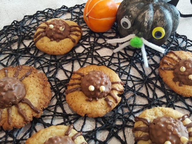 Cookies araignée d'halloween au chocolat