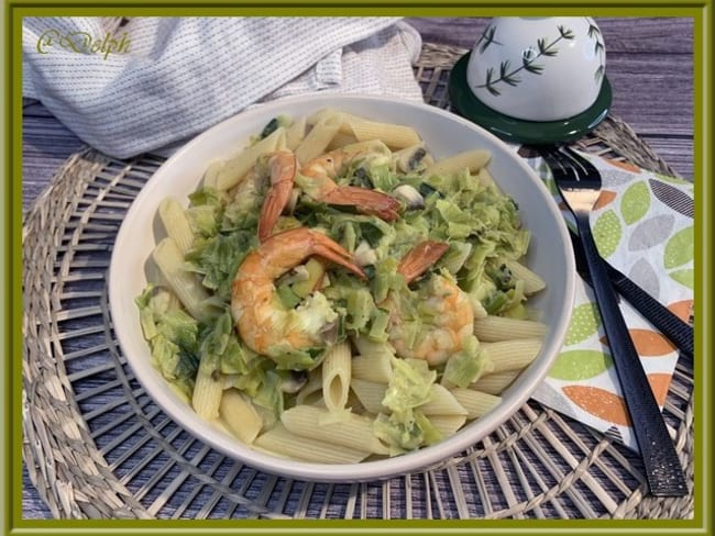 Pâtes aux poireaux et crevettes, sauce curry