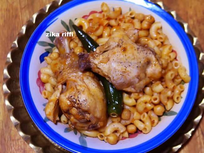 Pâtes à l'arabe au poulet fermier aux pois chiches