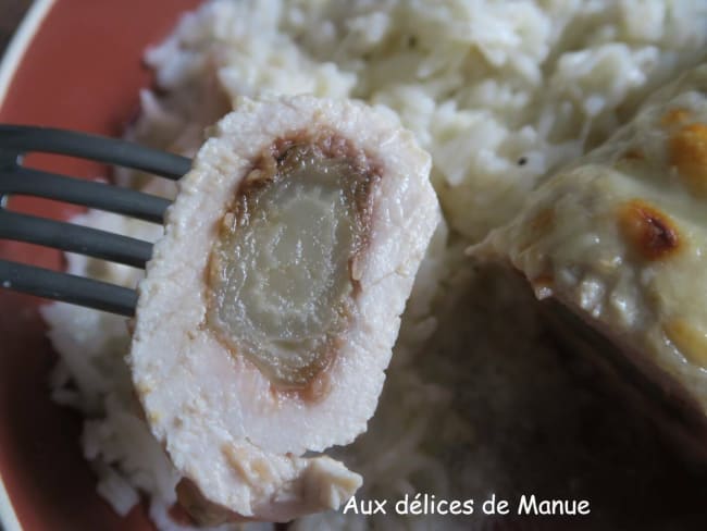 Roulé de dinde farci à l'endive et au jambon cru gratiné au Beaufort