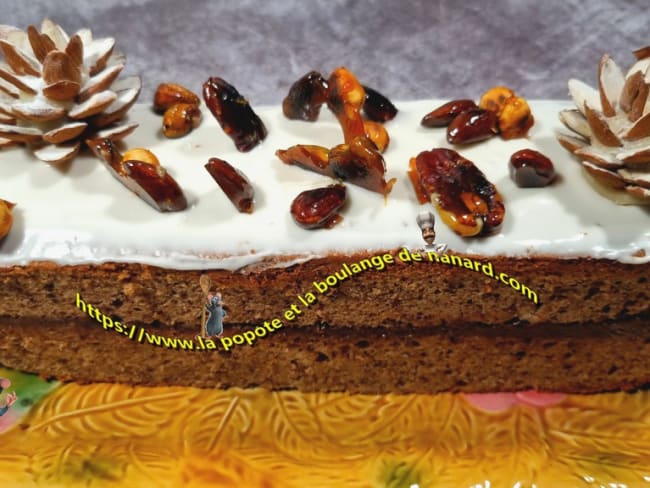 Cake de noël aux épices et fruits secs