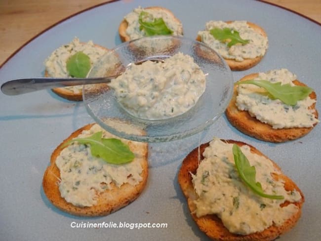 Rillettes de thon, gingembre, fromage ail et fines herbes