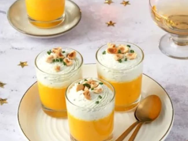 Panna cotta de potimarron et chantilly à la fourme