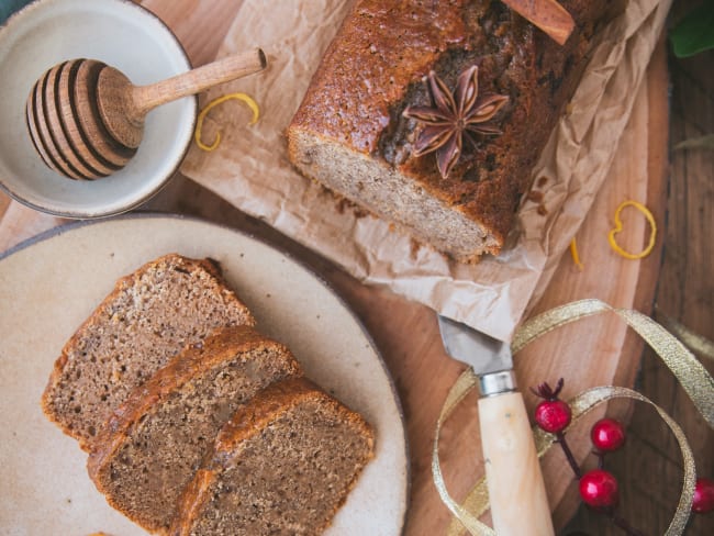 Pain d'épices de noël cannelle, girofle, anis étoilé et gingembre