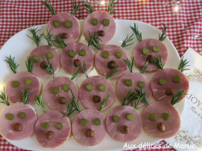 Ne sont-ils pas mignons ces petits toasts rennes de Noël ?