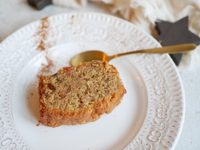 On ne résiste pas à ce cake sucré sans gluten au café, 4 épices et noix