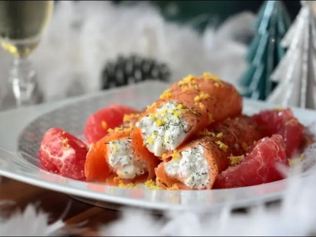 Roulés de saumon fumé au chèvre frais pour une entrée fraîche en moins de 15 minutes !