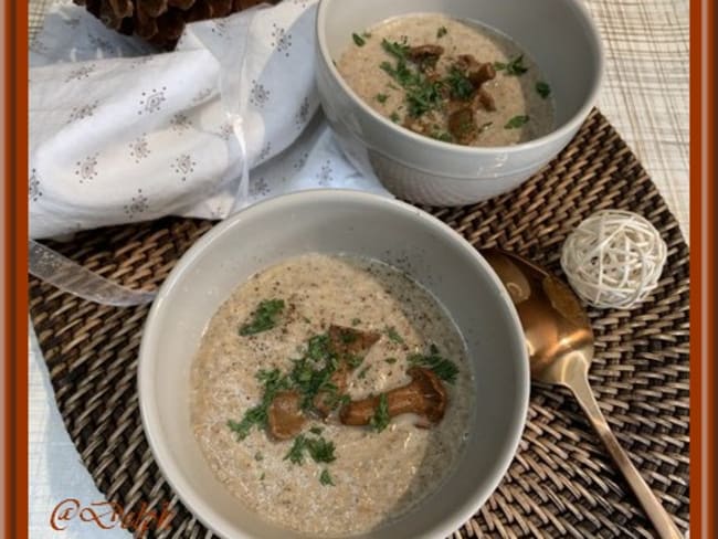 Crème de girolles : un beau velouté pour les fêtes