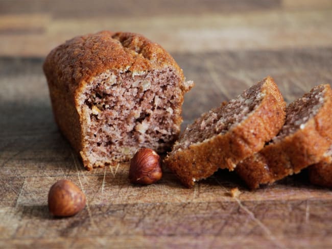 Cake à la crème de marrons maison et aux noisettes