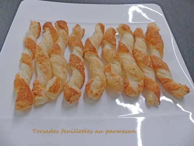 Torsades feuilletées au parmesan pour l'apéro