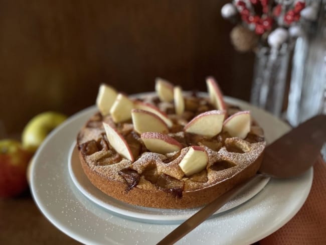 Délicieuse recette de financier géant aux pommes au bon goût du pain d’épices