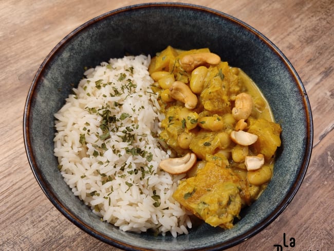 Curry de haricots blancs courge