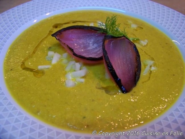 Velouté carotte, poireau, christophine (chayotte), lentilles corail et curcuma