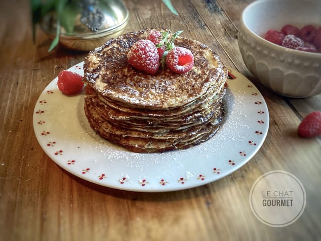 Petites crêpes à la banane et à l’avoine parfumées d’un soupçon de cannelle