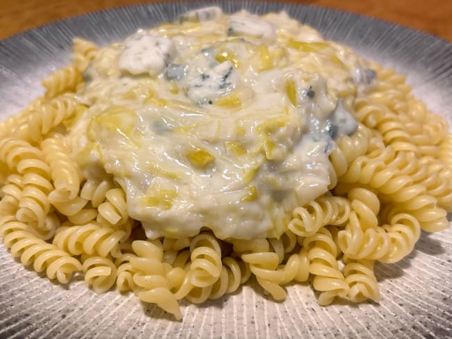 Pâtes à la fondue de poireaux et au fromage gorgonzola